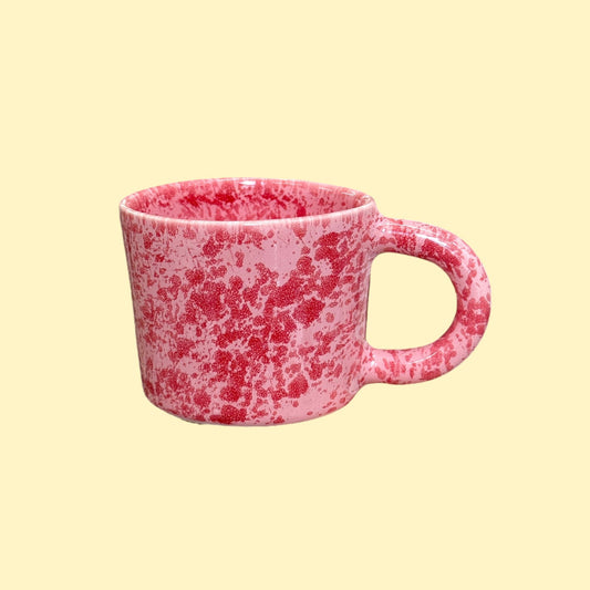 Nakrapiany kubek - różowo-czerwony