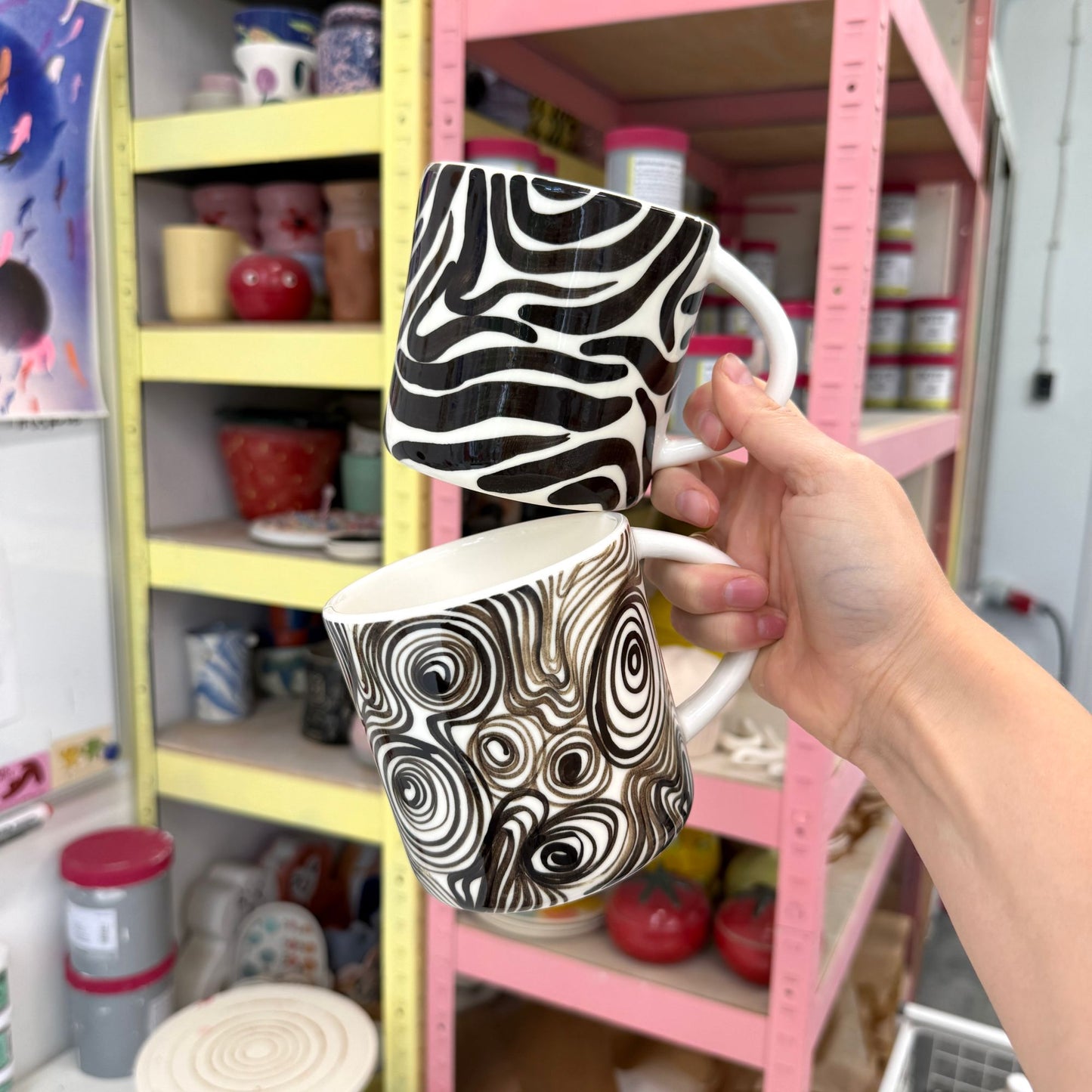 Duży kubek herbaciany 580 ml - czarno-biała zebra