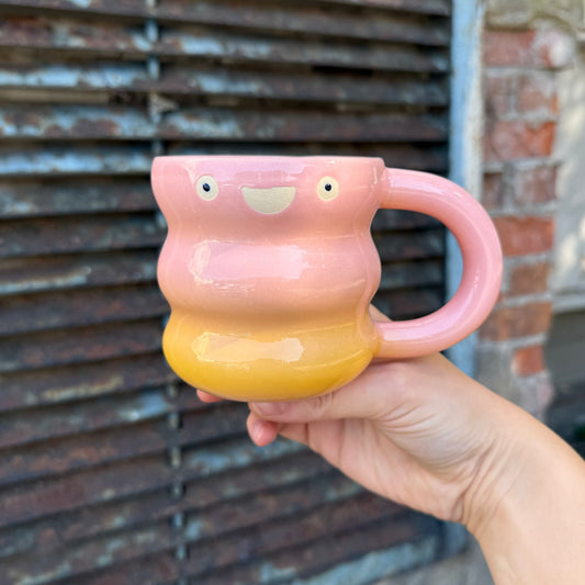 Kubek Brzuszek z uchem 340 ml / różowo-żółty