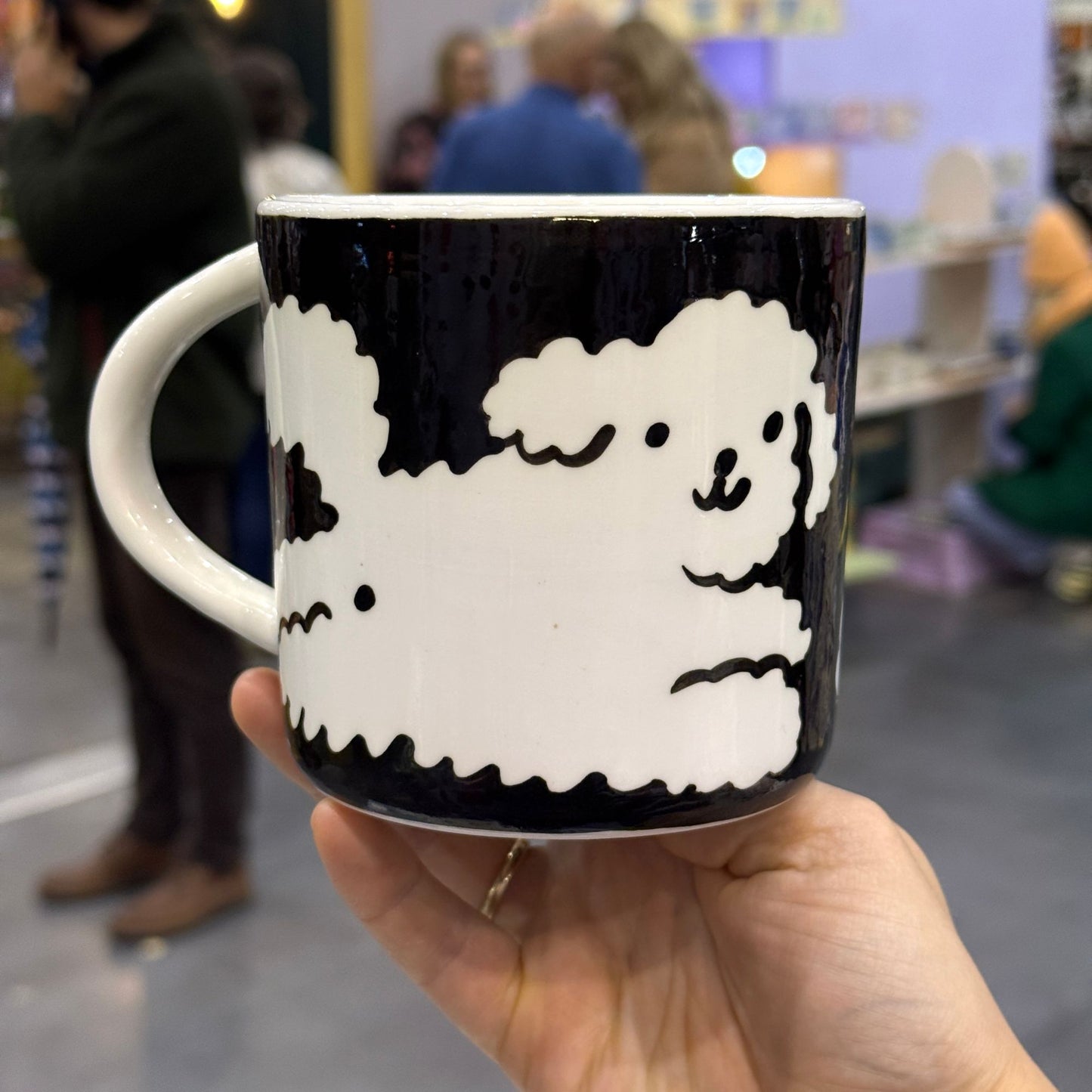 Duży kubek herbaciany 580 ml - czarno-białe pieski