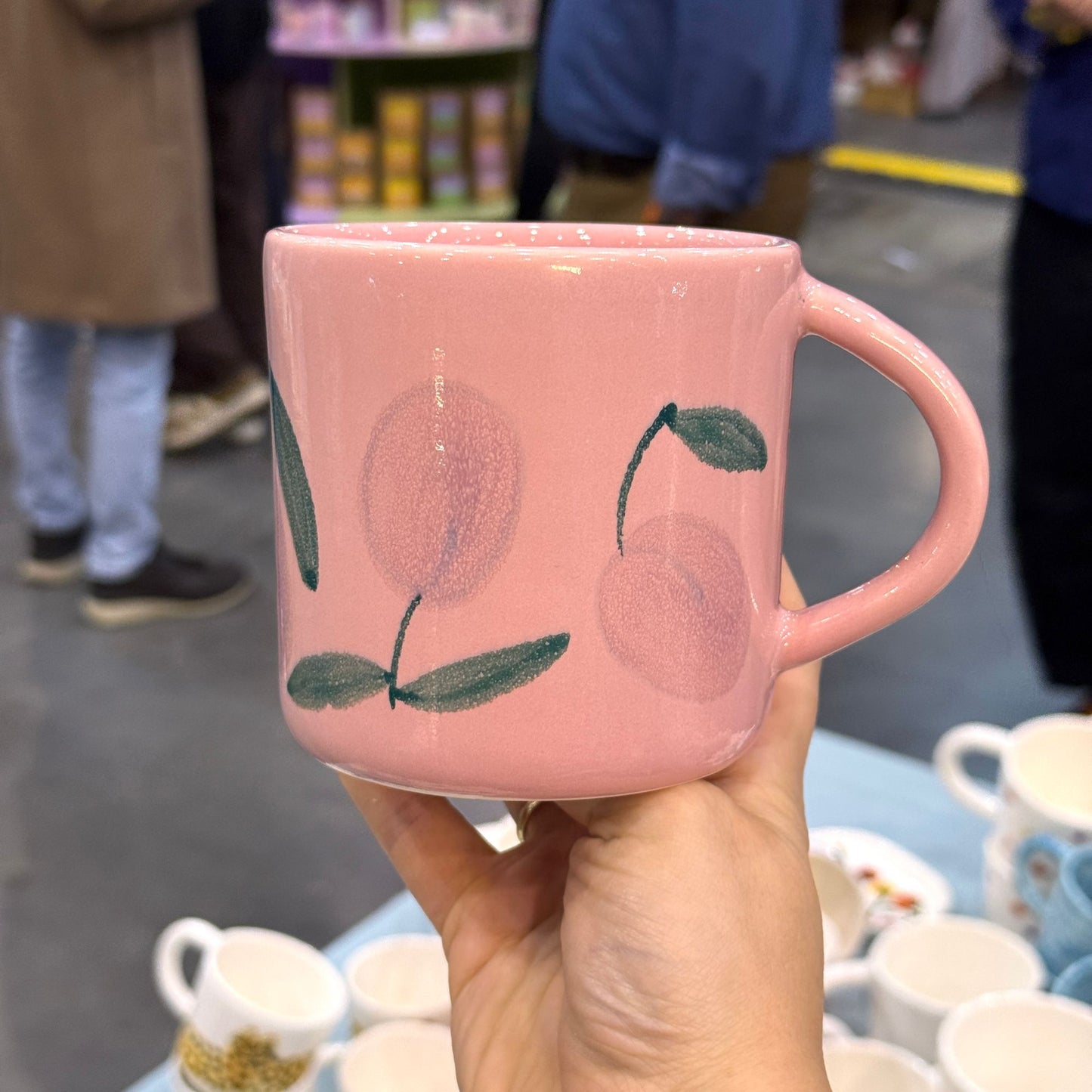 Duży kubek herbaciany 580 ml - śliwki