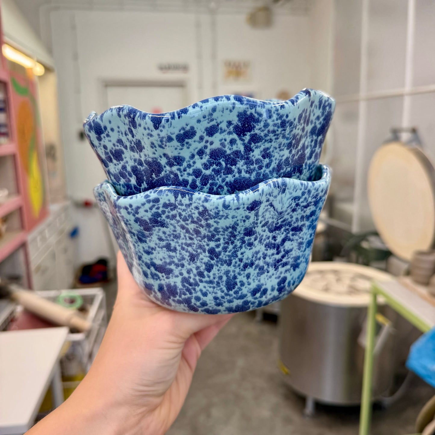 Miska-kwiatek / miętowa w kobaltowe ciapki