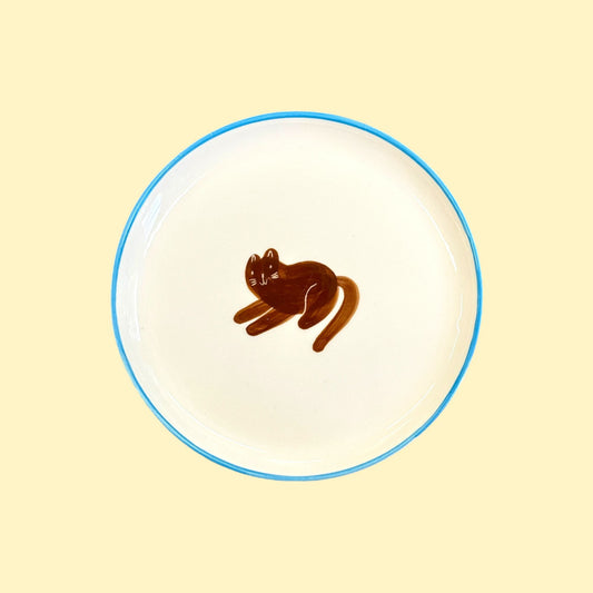 Talerzyk z brązowym kotkiem 17 cm