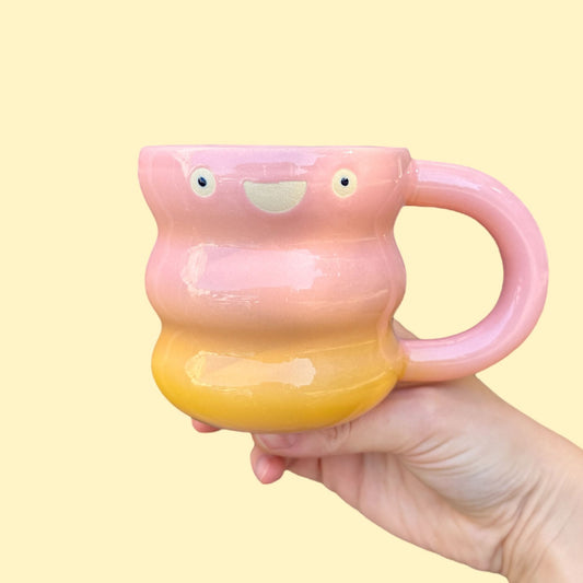 Kubek Brzuszek z uchem 340 ml / różowo-żółty